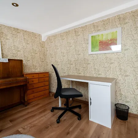 Kosciuszki Spacious By Bookinghost Lägenhet Łódź